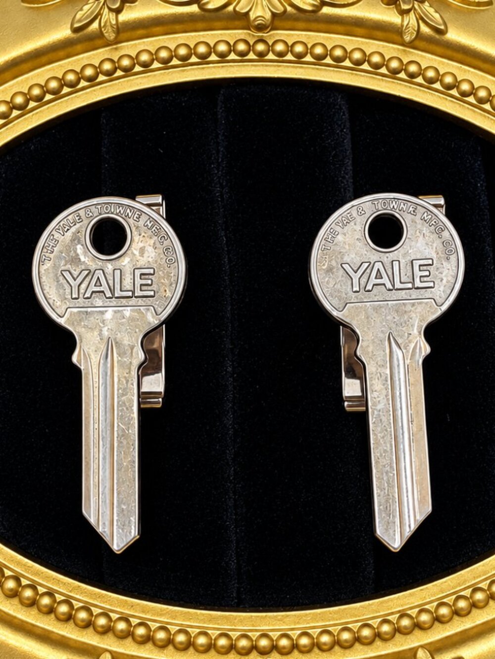 Vintage Yale & Towne Key Cufflinks Silver Tone Industrial Repurposed Jewelry